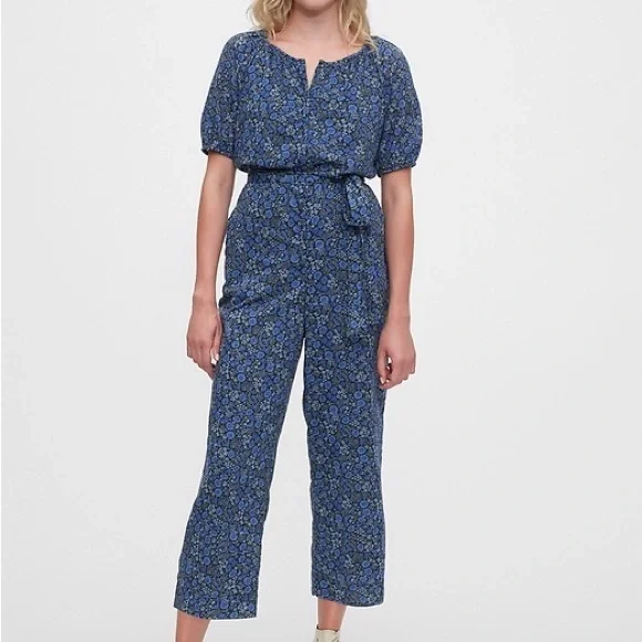 GAP Short Sleeve Raglan Summer Jumpsuit Blue Floral size 12 - Picture 1 of 10
